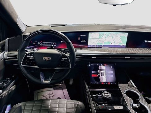 Used 2025 Cadillac Escalade V AWD/4WD image 24