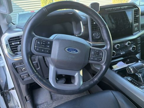 Used 2022 Ford F150 Lariat w/ Equipment Group 502A High image 14