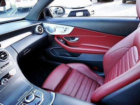 Used 2019 Mercedes-Benz C 300 Coupe image 23