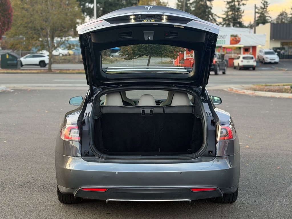 Used 2015 Tesla Model S 85D AWD/4WD image 4