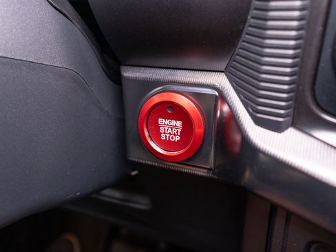 Used 2026 Ford F150 Raptor AWD/4WD image 38