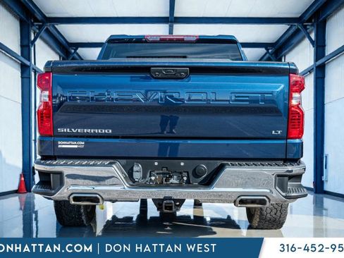 Used 2022 Chevrolet Silverado 1500 LT w/ Z71 Off-Road Package image 30