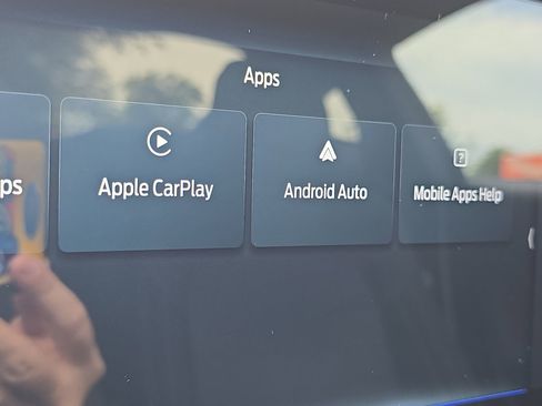 Used 2024 Ford Mustang Coupe image 17