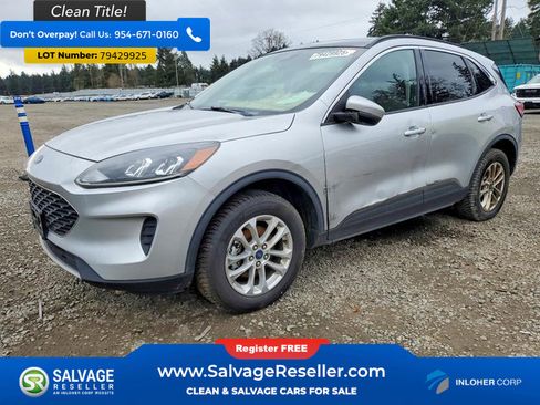 Used 2020 Ford Escape SE image 1