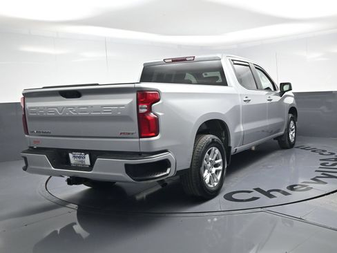 Used 2022 Chevrolet Silverado 1500 RST AWD/4WD image 9