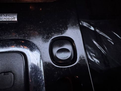 Used 2011 Ford Escape Limited w/ 302A Rapid Spec Order Code image 29