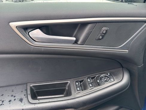 Used 2024 Ford Edge SEL w/ Convenience Package image 19