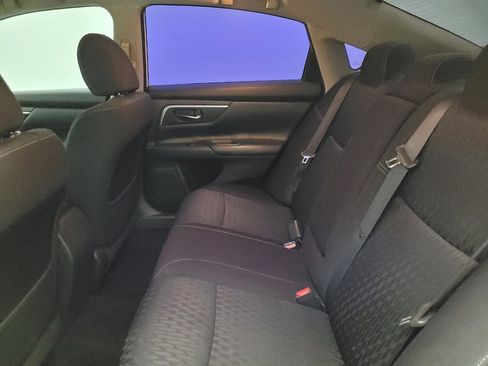 Used 2018 Nissan Altima 2.5 SV image 18