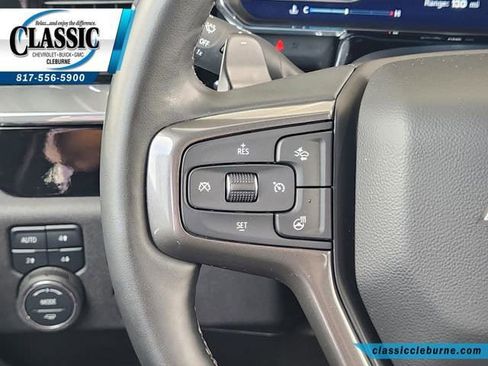 Used 2025 Chevrolet Silverado 1500 High Country AWD/4WD image 27