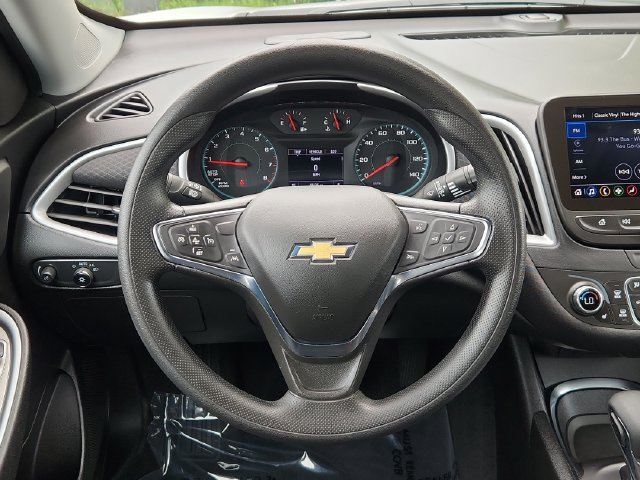 Used 2024 Chevrolet Malibu LT FWD image 35