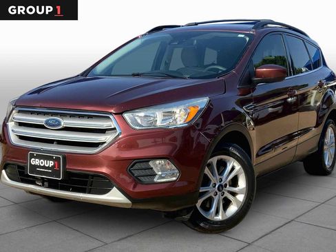 Used 2018 Ford Escape SE w/ Ford Safe & Smart Package AWD/4WD image 1