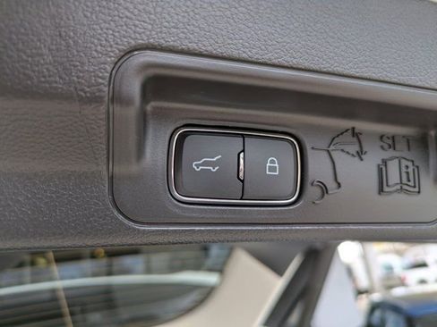 Certified 2026 Ford Explorer Platinum w/ LUX Leather Package image 22