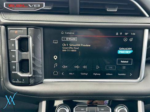 Used 2024 GMC Yukon XL Denali w/ Advanced Technology Package AWD/4WD image 36