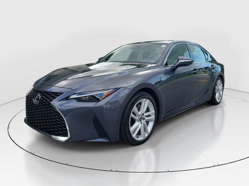 Used 2024 Lexus IS 300 w/ Comfort Package RWD image 3