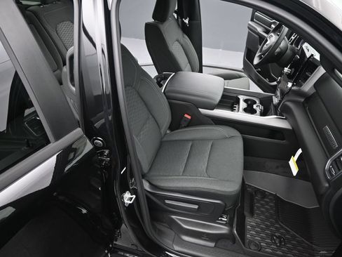 New 2026 RAM 1500 Big Horn AWD/4WD image 19