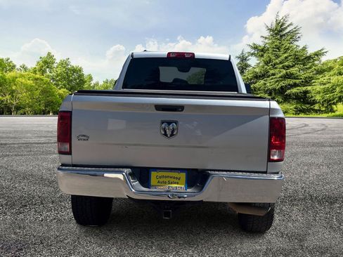Used 2013 RAM 1500 Classic SLT RWD image 6