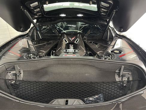Used 2025 Chevrolet Corvette Z06 RWD image 14