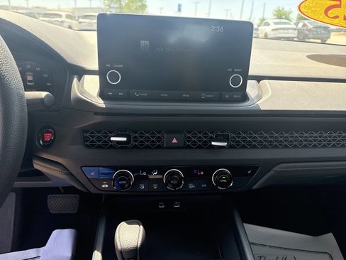 Used 2025 Honda Accord SE image 21