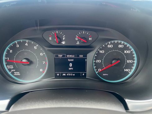 Used 2022 Chevrolet Traverse LS AWD/4WD image 16