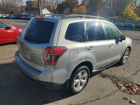 Used 2014 Subaru Forester 2.5i Premium w/ All-Weather Package image 6