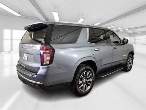 Used 2022 Chevrolet Tahoe LS w/ Driver Alert Package image 7