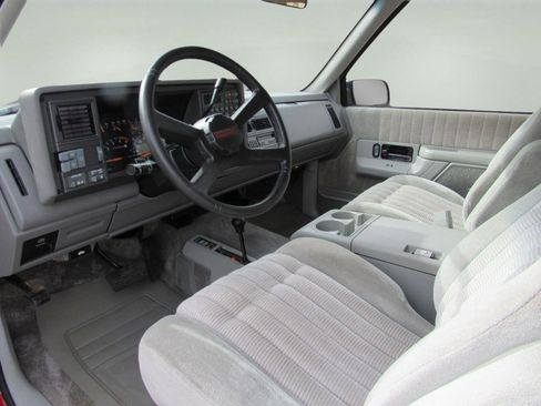 Used 1992 Chevrolet Blazer 4WD image 4