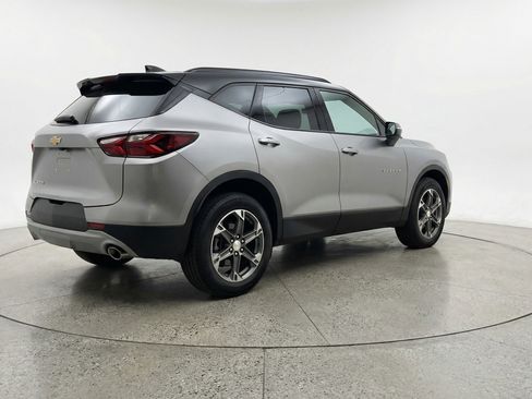 Used 2025 Chevrolet Blazer LT image 9