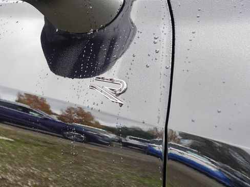 New 2026 Volkswagen Tiguan SE R-Line image 7