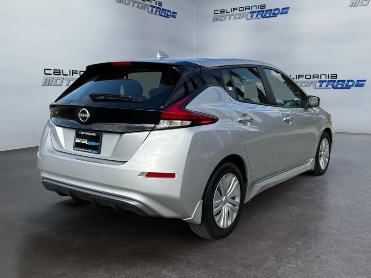 Used 2023 Nissan Leaf S FWD image 5