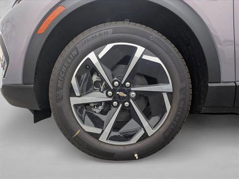 New 2026 Chevrolet Equinox EV LT image 10