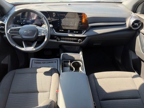 Used 2025 Chevrolet Equinox LT w/ Midnight Edition FWD image 10