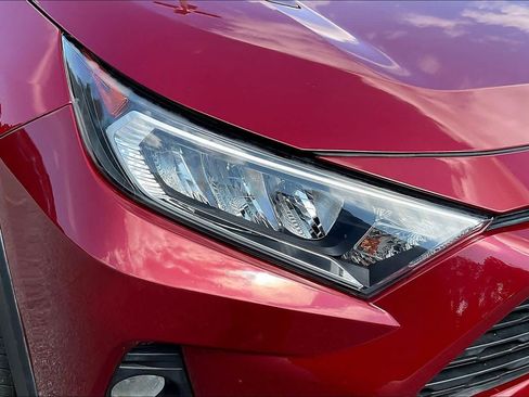 Used 2019 Toyota RAV4 XLE FWD image 27