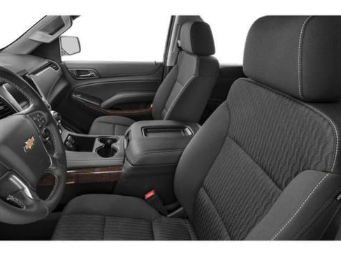 Used 2019 Chevrolet Suburban LT w/ LT Signature Package image 9