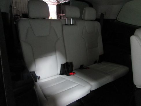 Used 2024 Kia Telluride S w/ S Sunroof Package FWD image 21