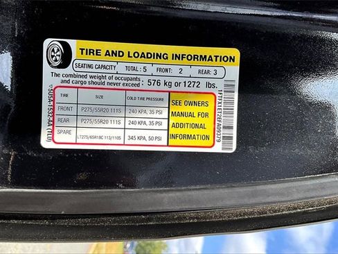 Used 2014 Ford F150 FX4 w/ Equipment Group 402A Luxury image 6