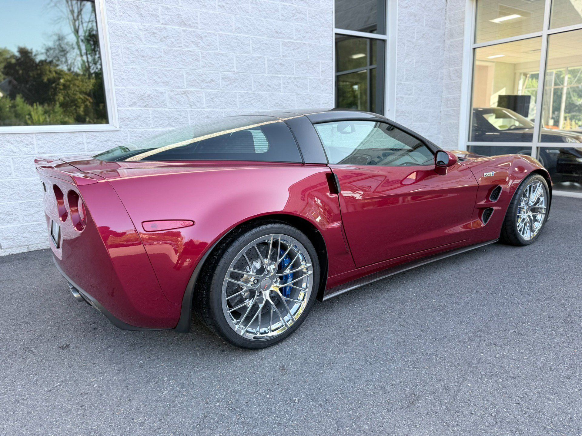 Used 2013 Chevrolet Corvette ZR1 w/ 3ZR Preferred Equipment Group RWD image 10