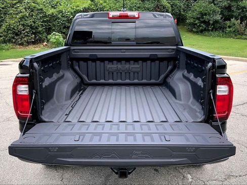 Used 2026 GMC Canyon Elevation w/ Convenience Package AWD/4WD image 4