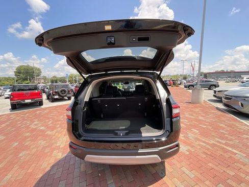 Certified 2024 Honda Pilot EX-L image 32