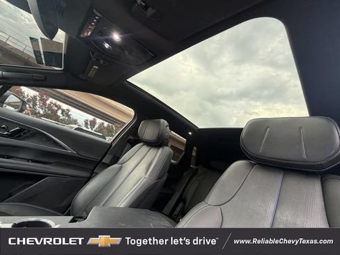 Used 2024 Cadillac Lyriq Luxury w/ LPO, Floor Liner Package RWD image 10