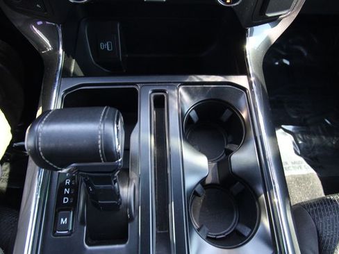 Used 2022 Ford F150 XLT w/ Equipment Group 302A High image 25