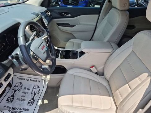 Used 2021 GMC Acadia Denali w/ Denali Technology Package AWD/4WD image 26
