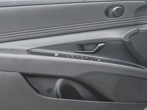 New 2026 Hyundai Elantra Sport image 22