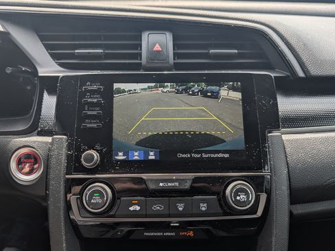 Used 2021 Honda Civic Sport image 31