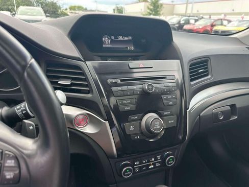 Used 2019 Acura ILX FWD image 29
