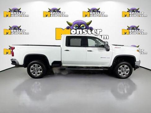 Used 2020 Chevrolet Silverado 2500 LTZ w/ LTZ Premium Package AWD/4WD image 4