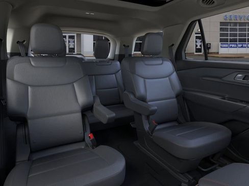 New 2026 Ford Explorer Active w/ Active Comfort Package image 11