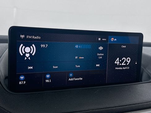 Used 2023 Acura MDX SH-AWD image 21