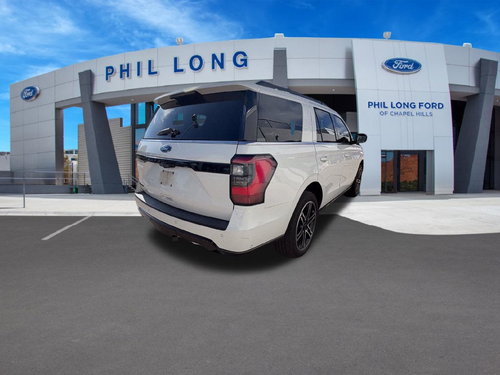 Used 2021 Ford Expedition Limited AWD/4WD image 6