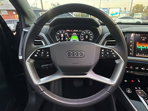 Used 2024 Audi Q4 e-tron Premium Plus w/ Premium Plus image 15