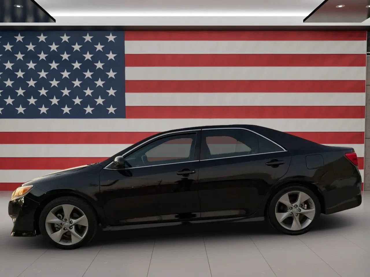 Used 2012 Toyota Camry SE FWD image 10